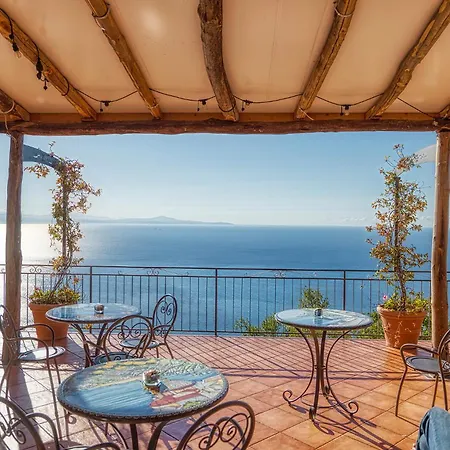 Pino Guest house
