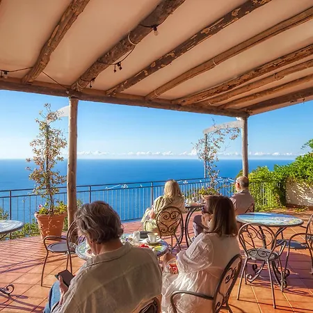 Pino Guest house
