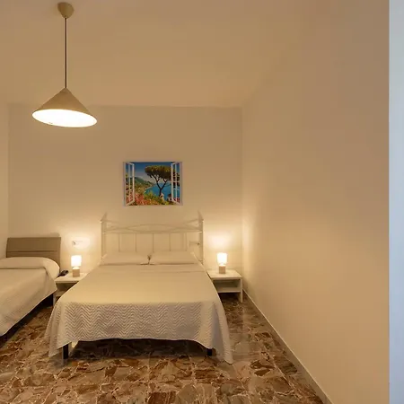 Pino Guest house *