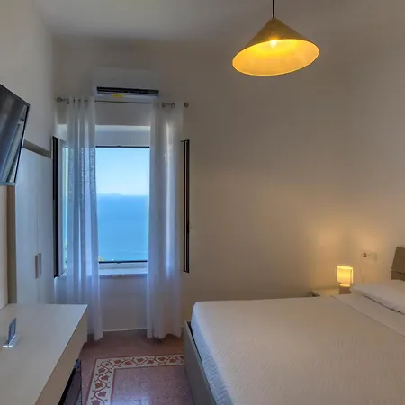 Pino Guest house Furore