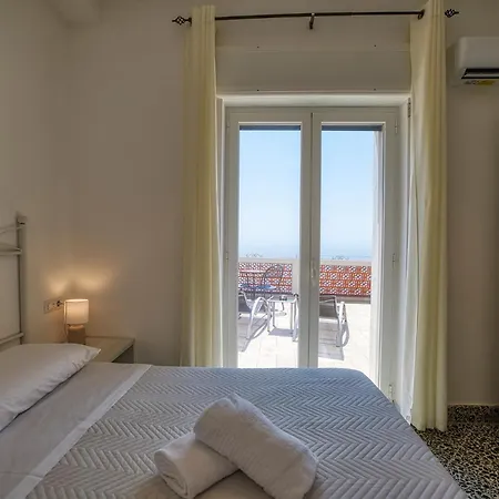 Pino Guest house Furore